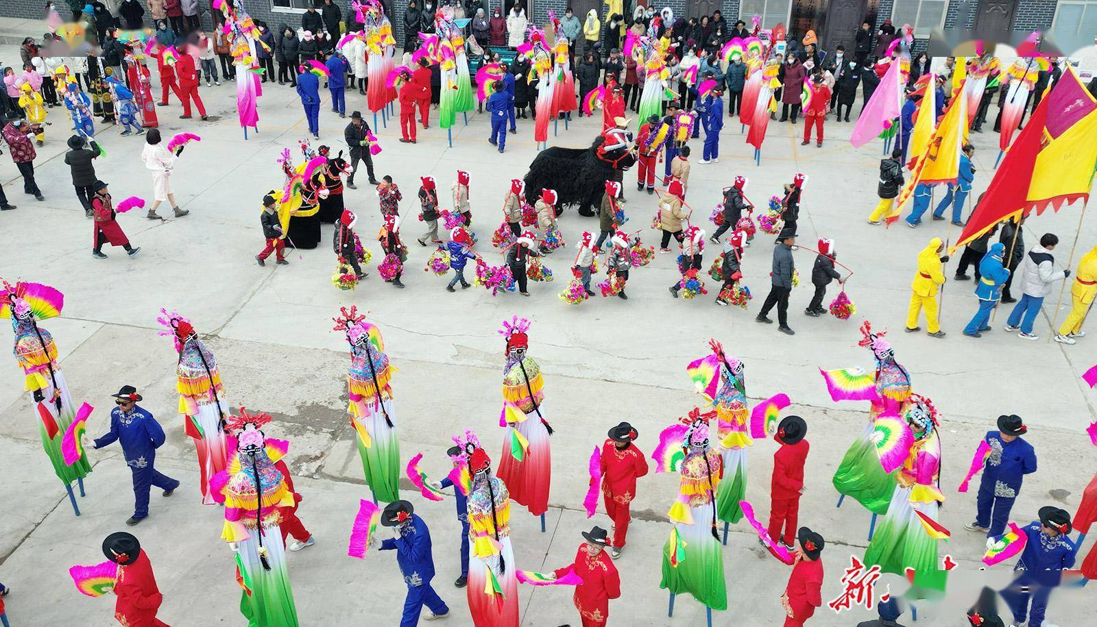 和政秧歌是流行于民间的一种传统舞蹈,具有深厚的群众基础和历史渊源