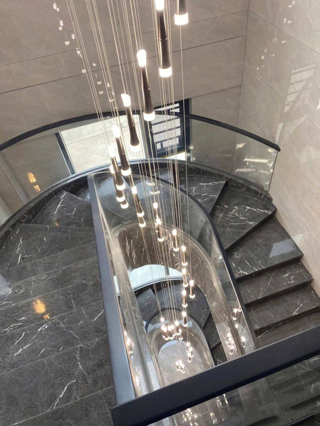 十四种石材弧形楼梯样式,来看一看!_过渡_喇叭口_圆弧