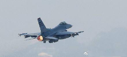 突发！驻韩美军一架F-16战机坠海 细节披露-阳光明媚