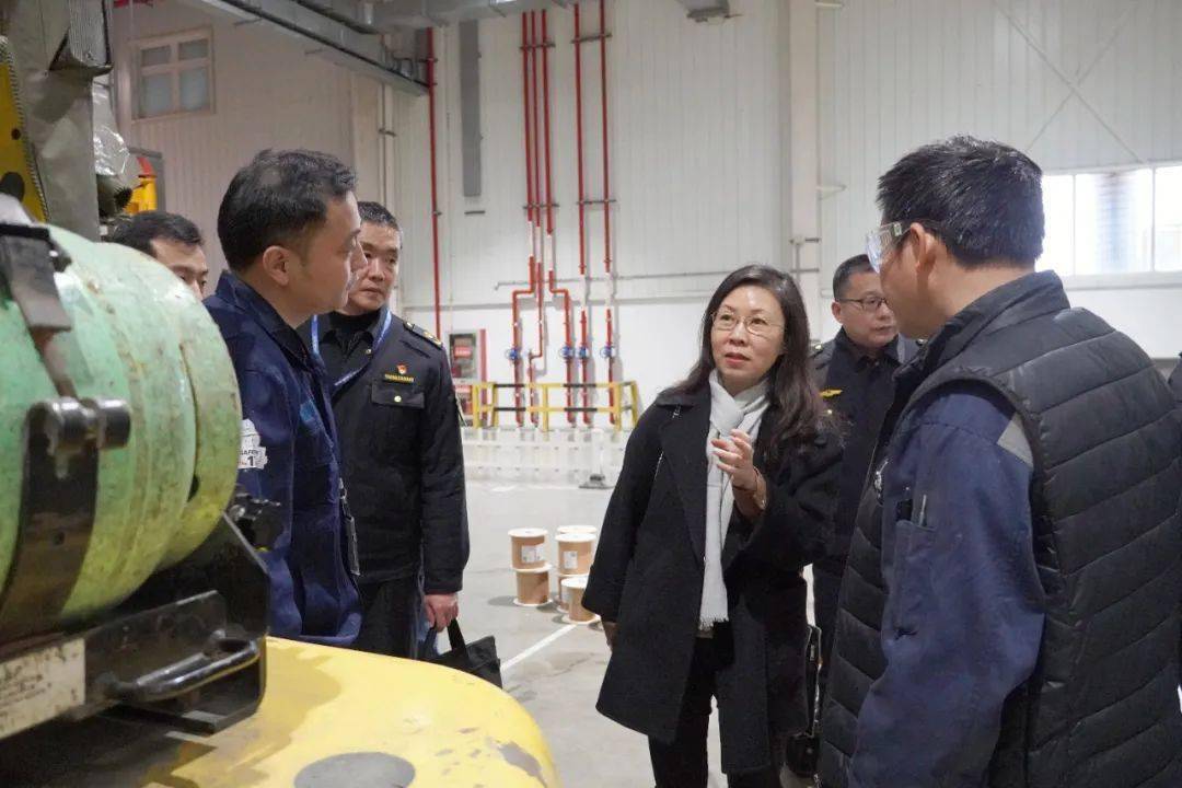 绷紧安全弦 平安迎新年 苏州市市场监管局党组成员,副局长王燕带队赴