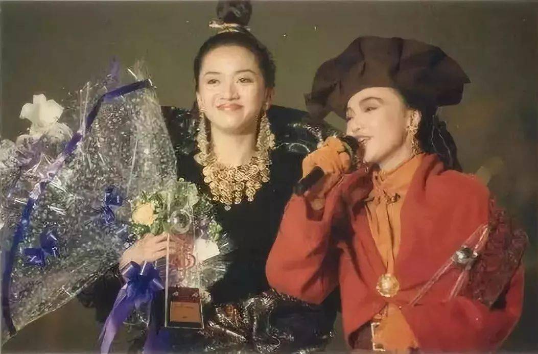 谭咏麟,张国荣这一年,谭咏麟,张国荣先后宣布退出,梅艳芳,陈慧娴人