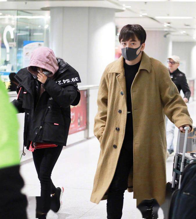 姐姐最大的黑点是她男友?_翟天临_辛芷蕾_学术