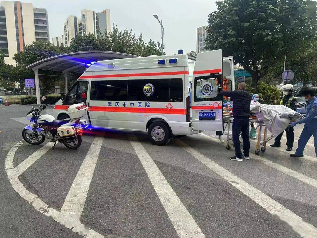 救护车_生活_患者