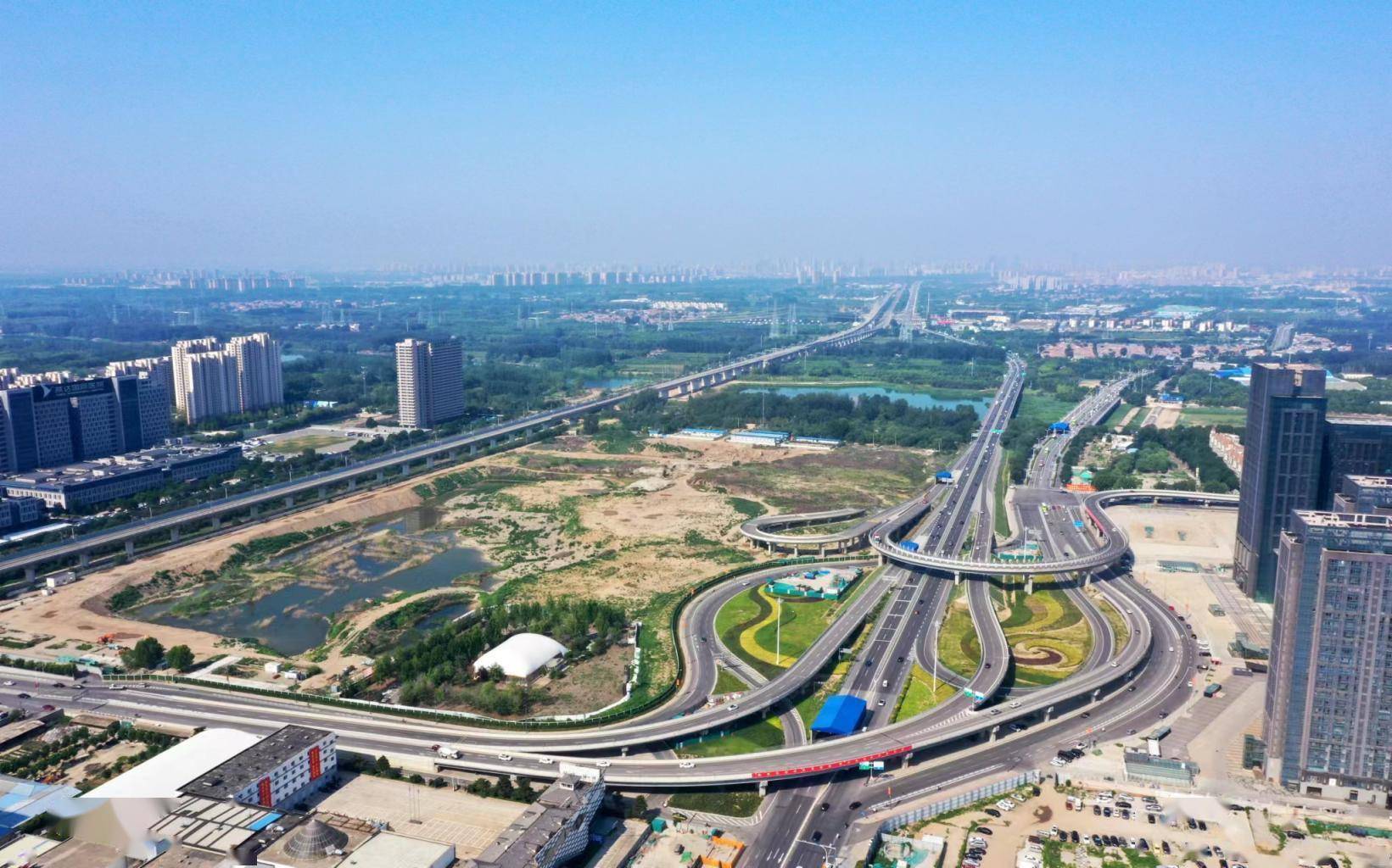 同"行"——"轨道上的京津冀"见证协同发展新速度_铁路_新华社_北京