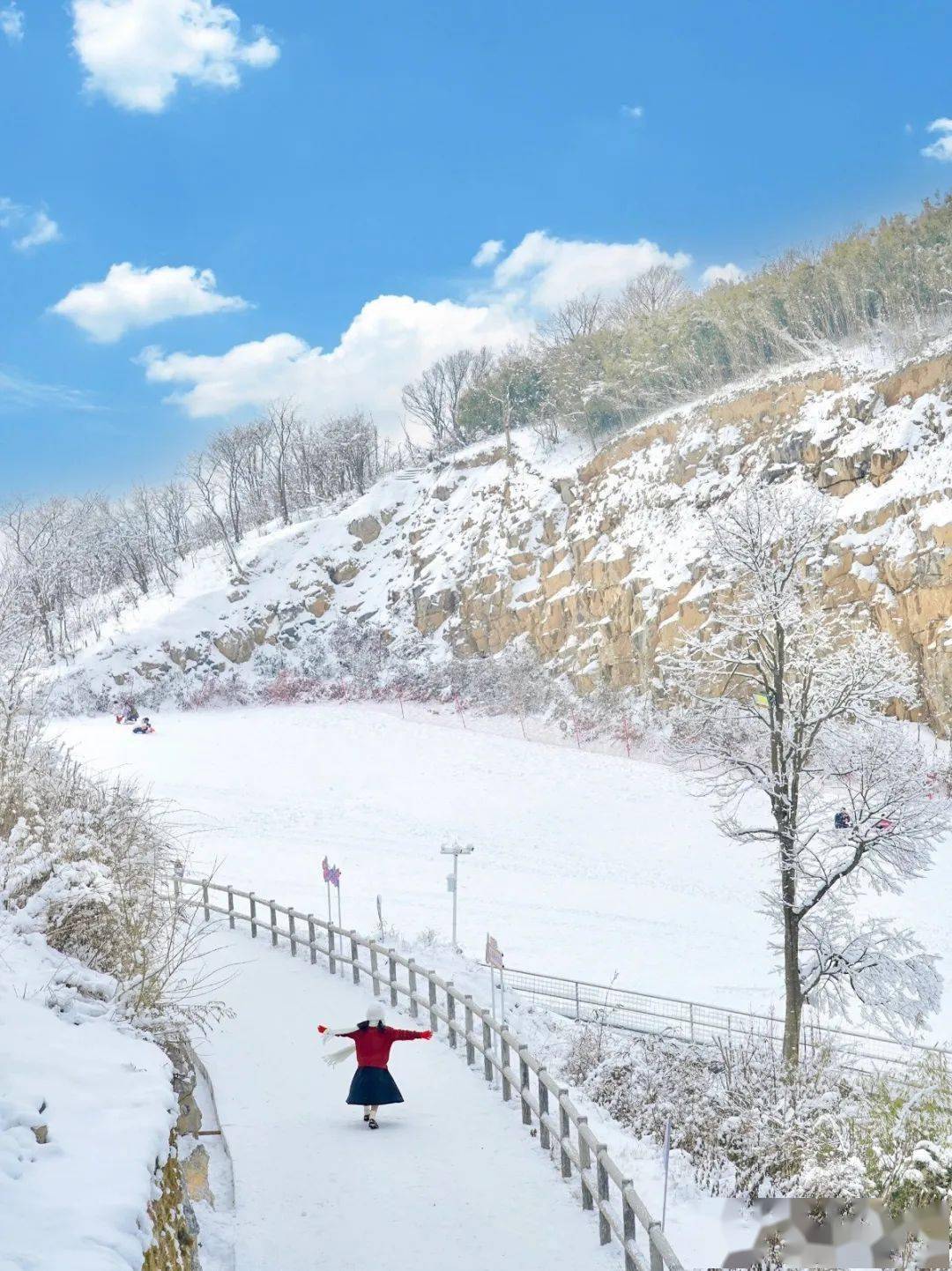 九皇山雪景图片图片