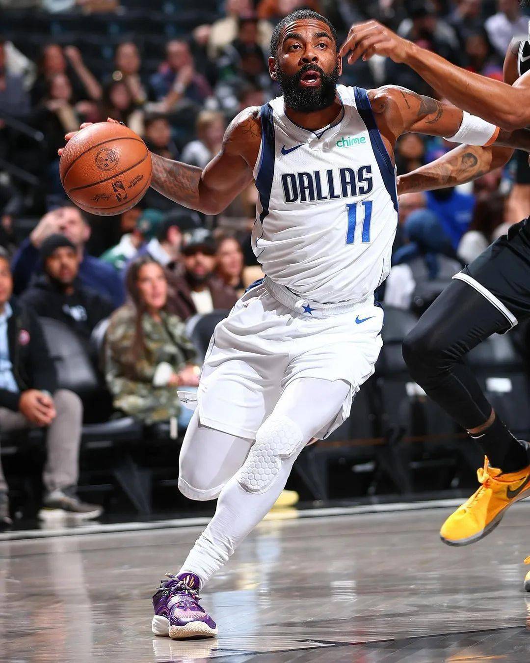 「 欧文重返纽约0罚球砍下36分!莫非是新战靴加持?