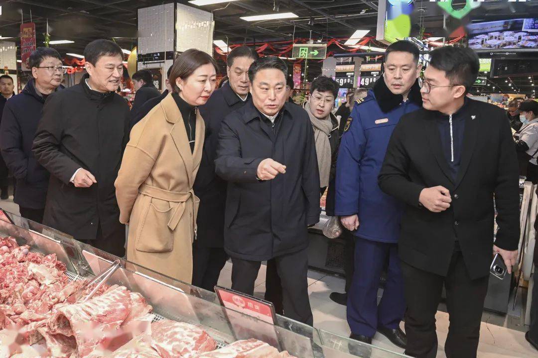 市委书记杨猛赴家乐园集团和中北集团调研检查春节安全保供工作