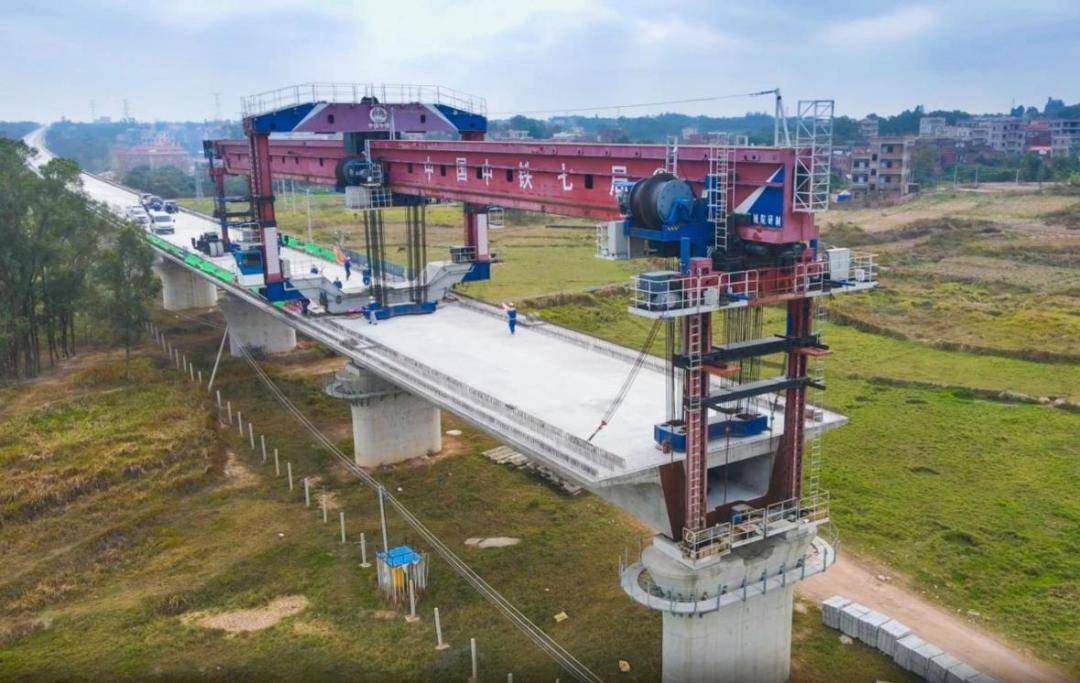 广湛高铁建设再提速→_茂名_铁路_项目