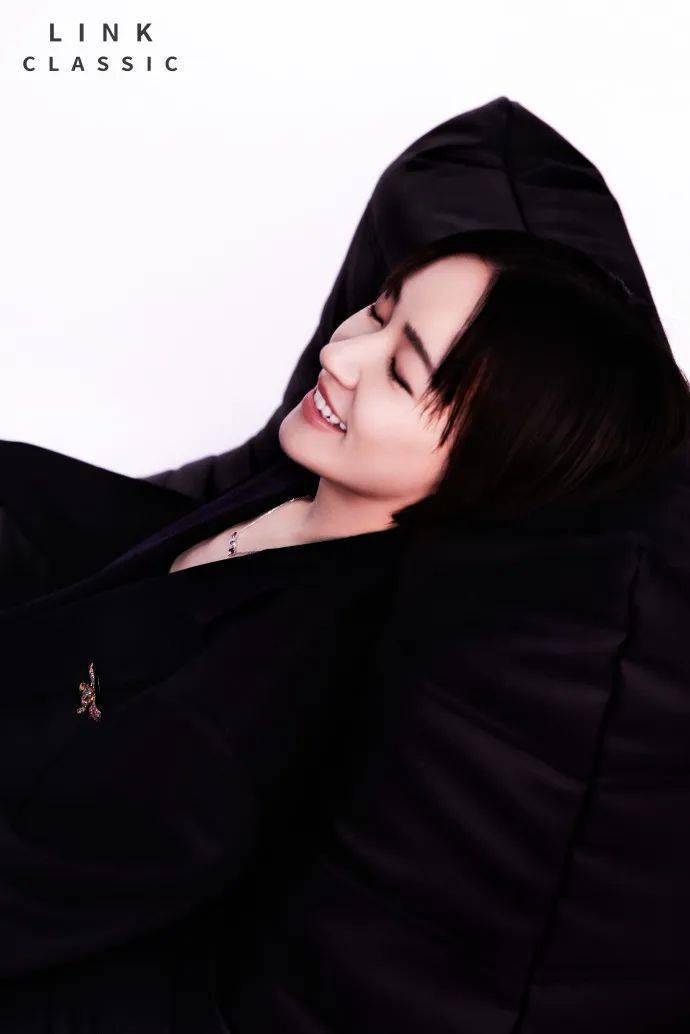 迪丽热巴跑路了?孟子义被分手?陈妍希不管孩子?胡夏金晨公开?