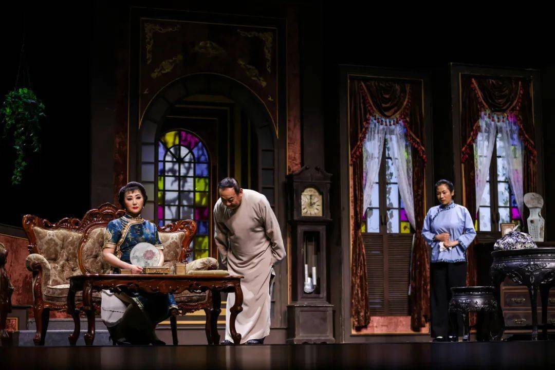 天津人艺《雷雨》,中国话剧百年第一戏!_小说_家庭