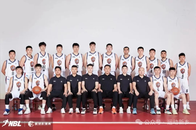 石家庄翔蓝男篮简介:河南赊店老酒男子篮球俱乐部成立于2012年12月,是