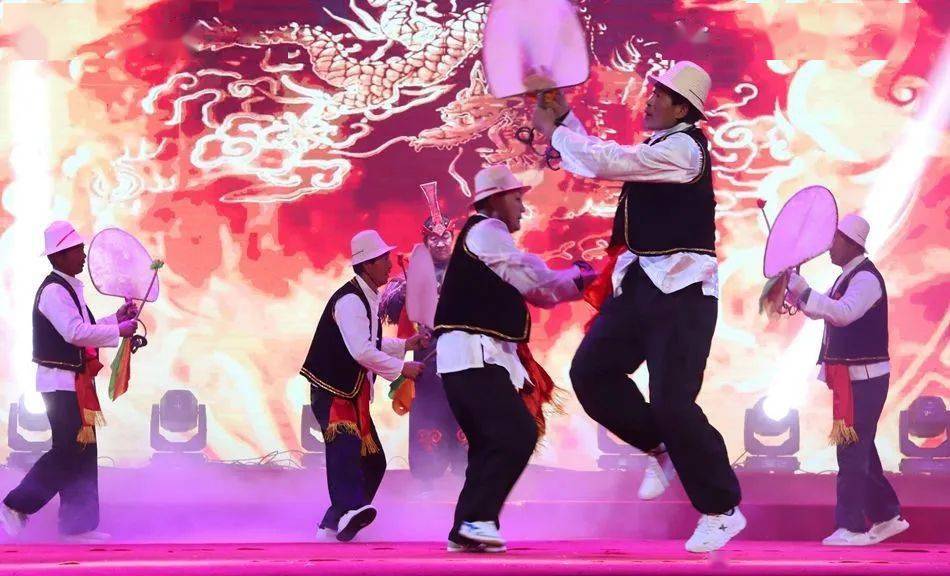 武山县多措并举让城乡更靓,年味儿更浓_文化_群众_特色