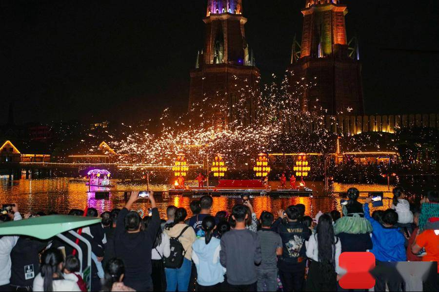 长影环球100奇幻乐园供图●2月10日至2月25日,海口火山口公园将开展"