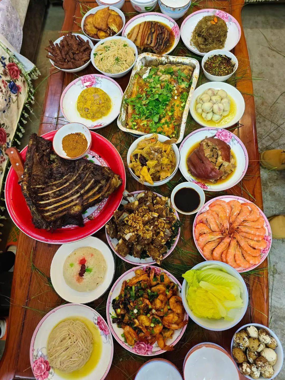 朋友圈宣威年夜饭大赛,隔着屏幕都觉得香 !_厨艺_云南_工作