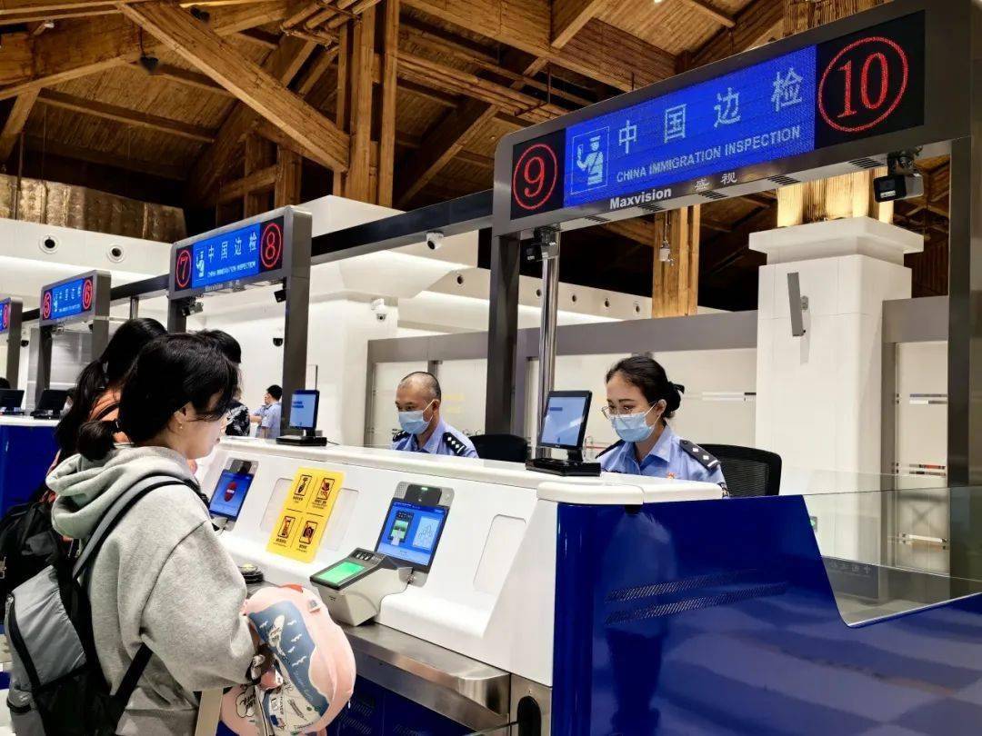 海口边检总站积极应对扩大部分国家免签入境海南事由