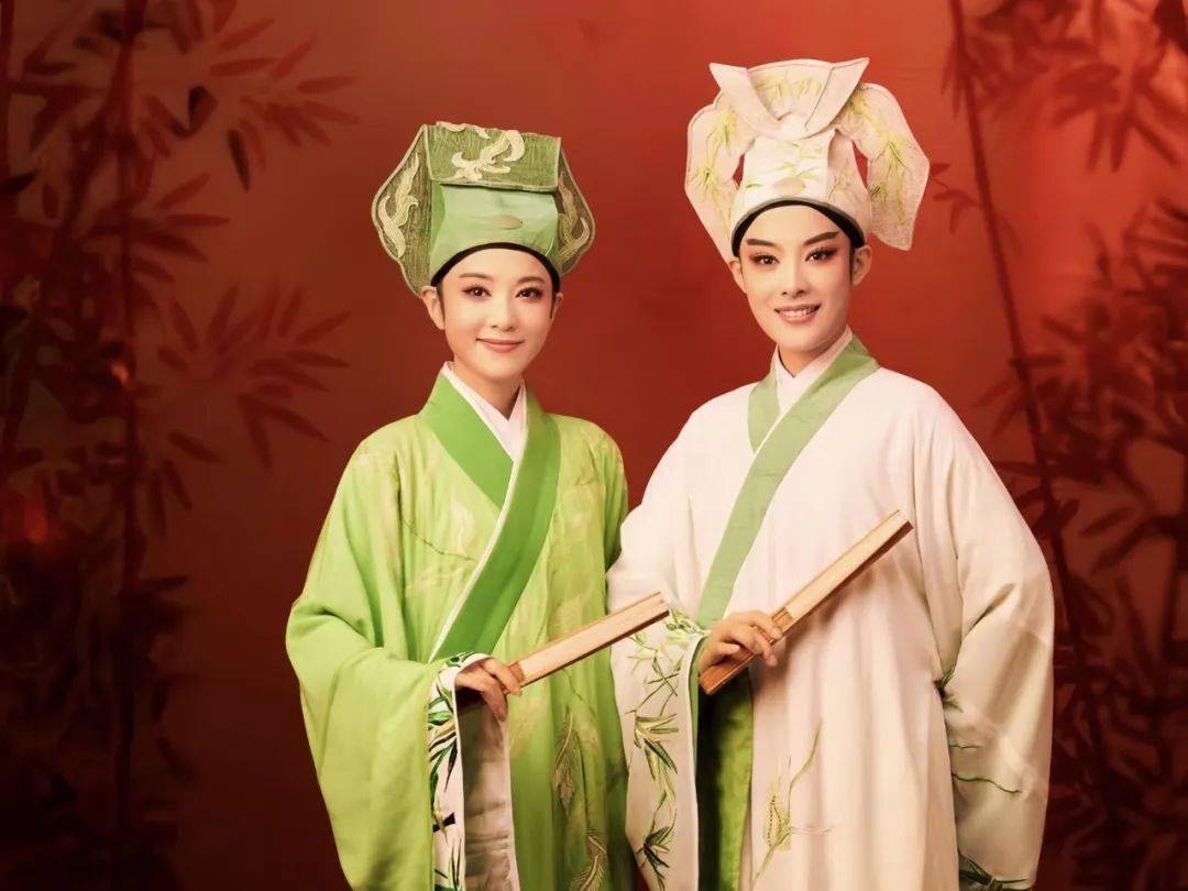 演员陈丽君,李云霄浙江小百花越剧院(浙江小百花越剧团)央视春晚戏曲