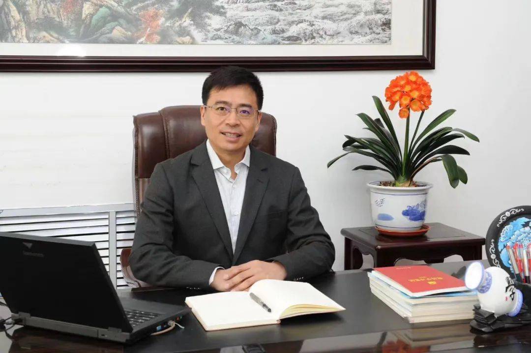 2024新春贺岁丨大年初一,大连各初中书记,校长寄语滨城学子_教育_嘉汇