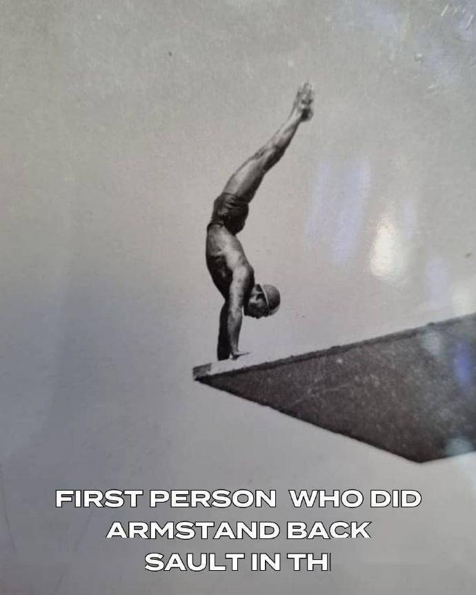 100岁伊朗跳水运动员登台游泳世锦赛获