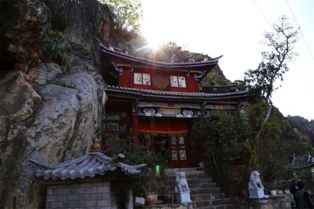 弥渡天生桥值得去_景区_自然_游客