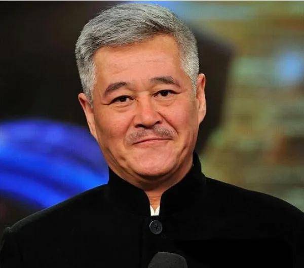 赵本山最新近照曝光,网友惊呼:这是他吗?_照片_喜剧_表演