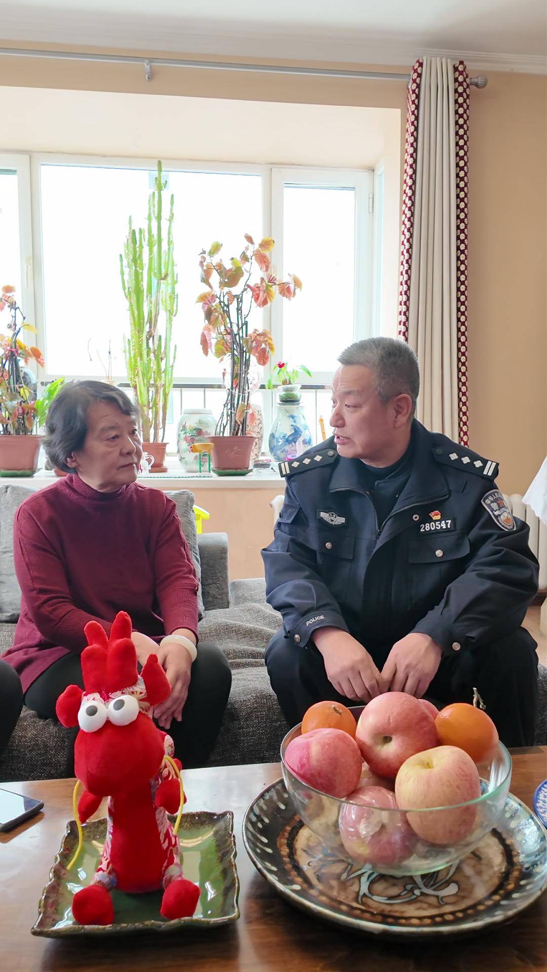 依托派出所打造的"直沽栋力行动",靓锦名居社区发展了41