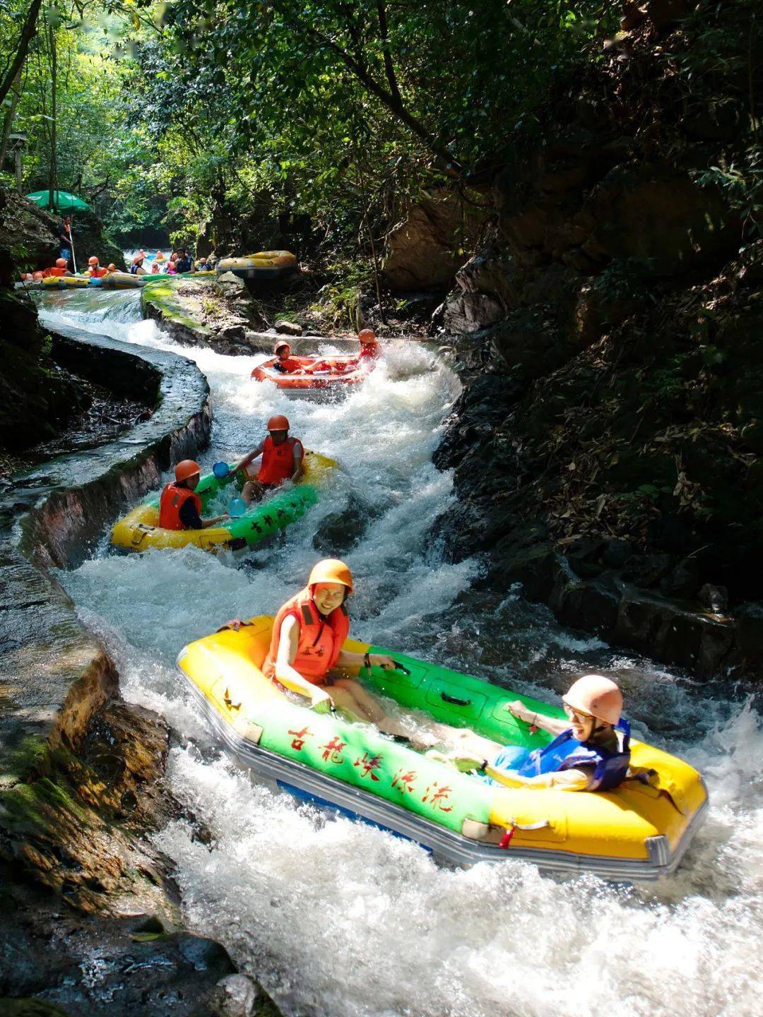 广东最大城市,流行划水和吃鸡_清远_中国_视觉