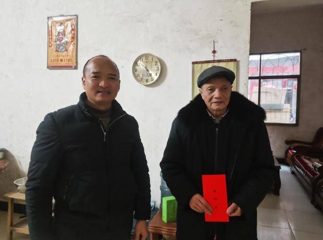 2月2日,县委常委,县纪委书记温斌前往寺下敬老院进行走访慰问同时检查