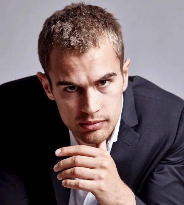 theo_james_电影