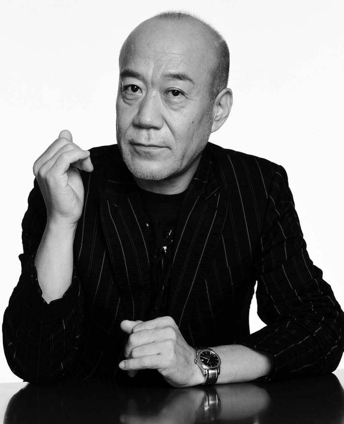 2023年3月底,dg正式官宣与著名作曲家久石让签署独家合作协议,并且将