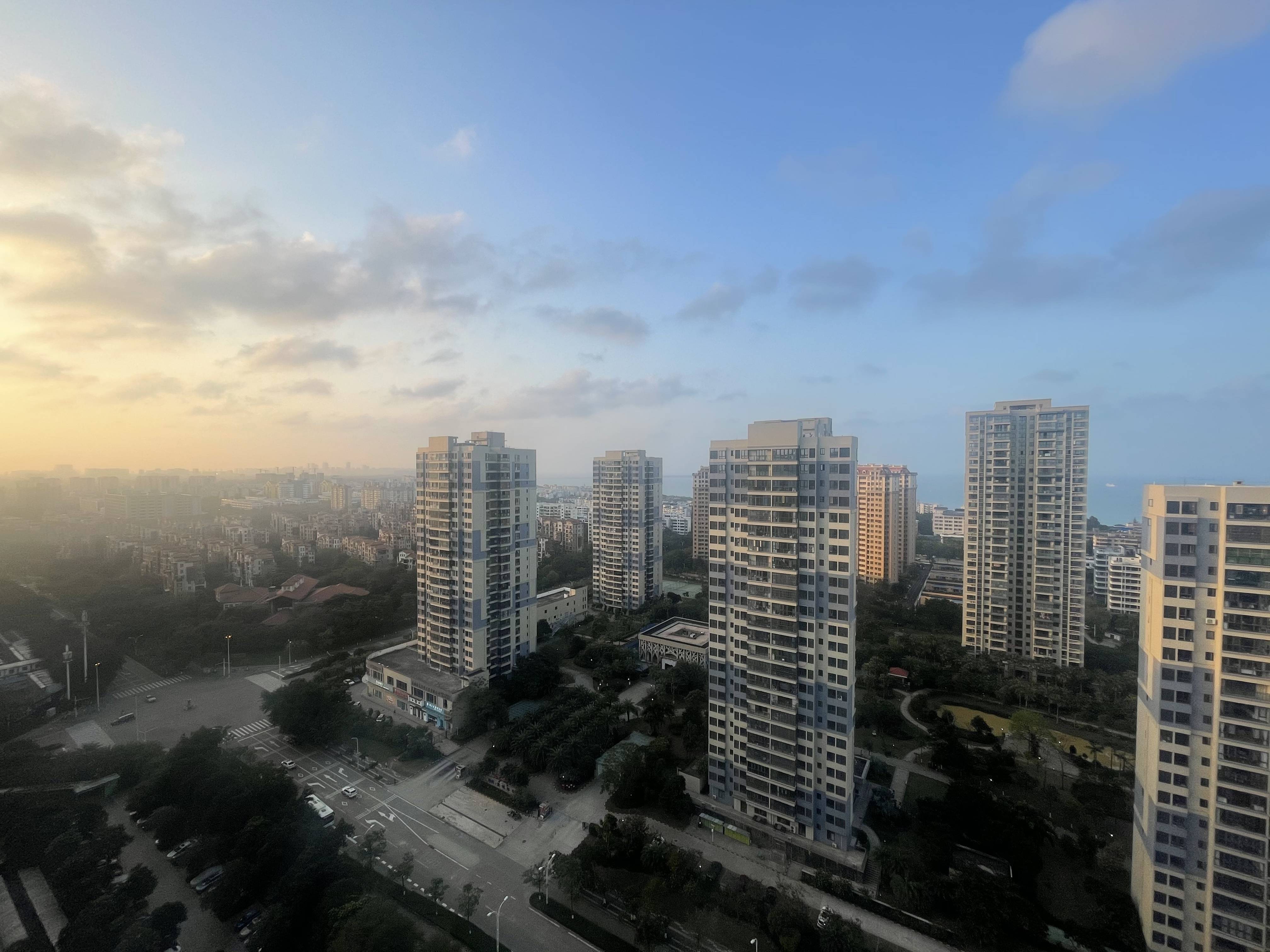 春节楼市观察｜“候鸟族”海南过年不忘选房_东北_三亚_购房