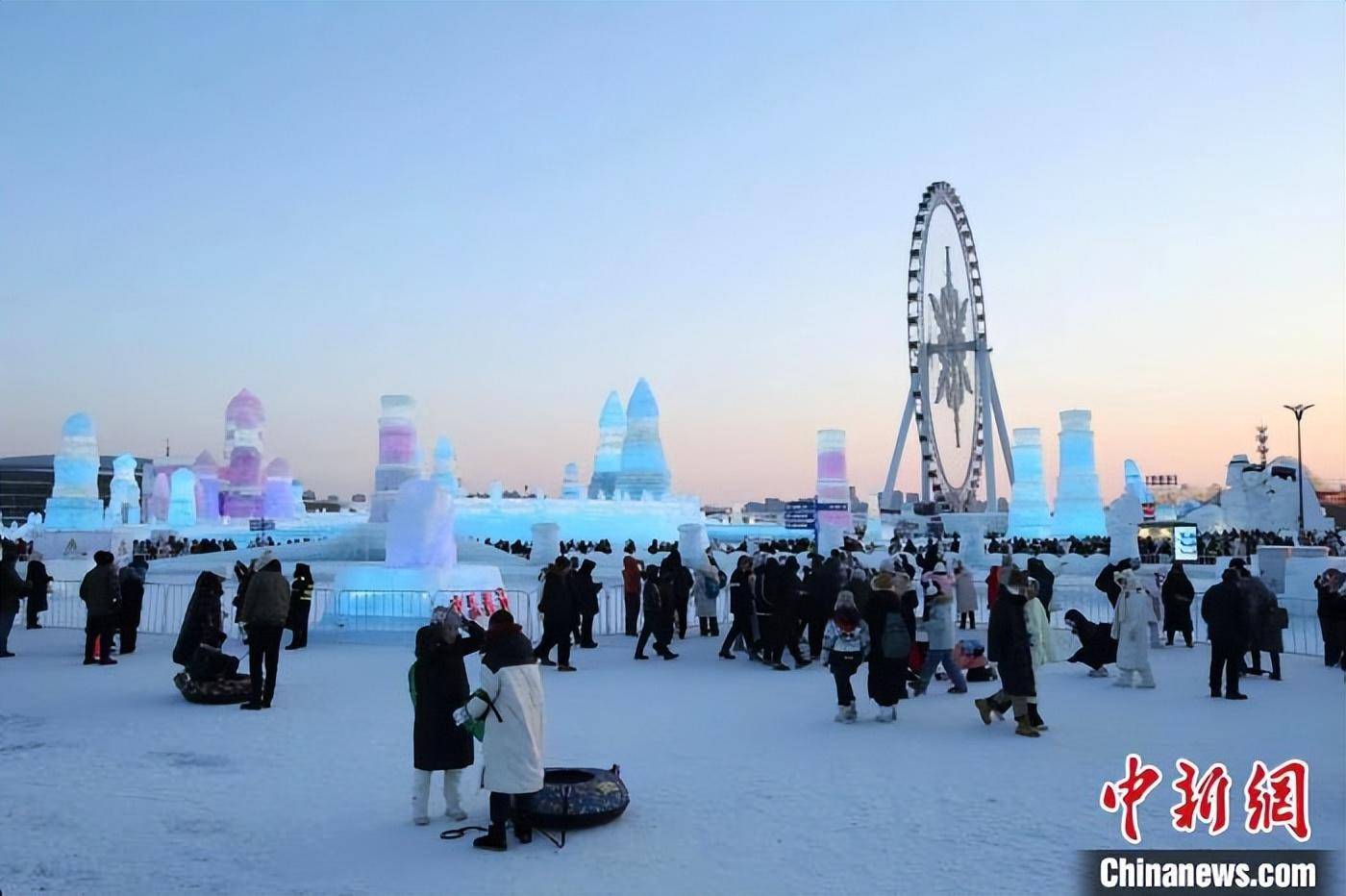 2024·哈尔滨龙年冰雪晚会等活动;同时,推出梦想大舞台,哈冰秀,龙江