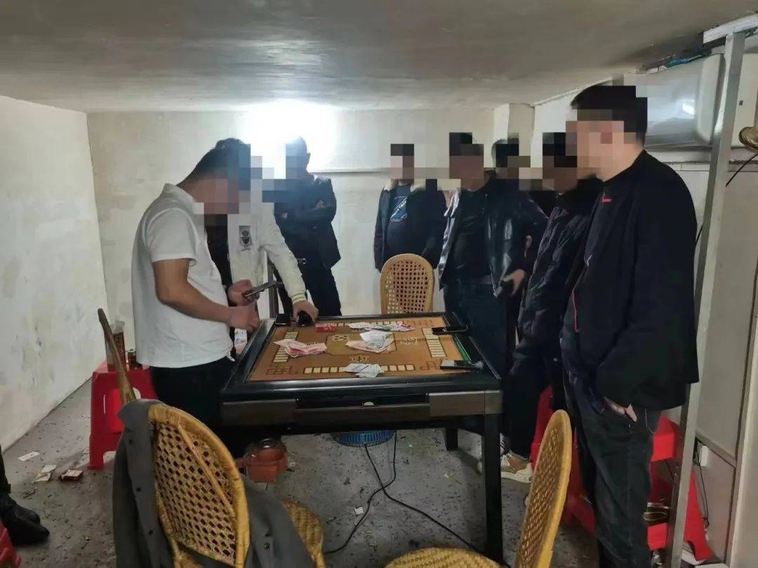 春节赌博!江西多人被带走!千万别干……_赣州_处罚