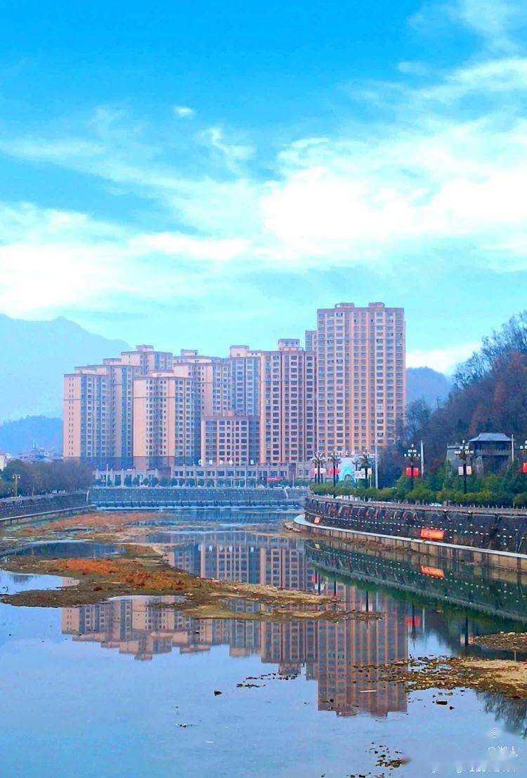 春节假期,夜游汉中宁强!_古城_人们_魅力