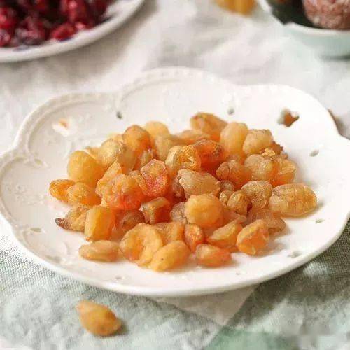 龙眼肉的5大功效及食用禁忌,龙眼肉食谱了解一下_的作用_桂圆_做法