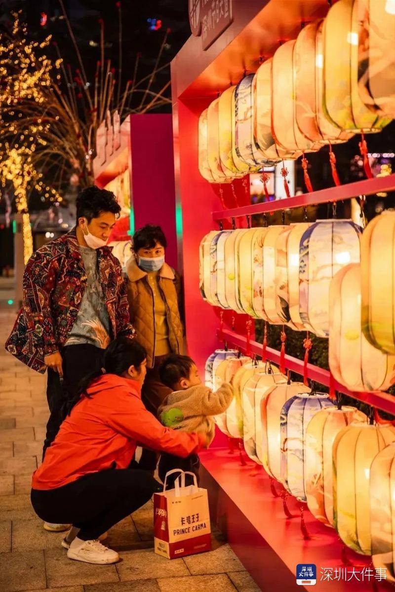 这个春节,深圳也有自己的"热辣滚烫"_年味_市民_古城