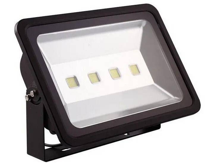 室外补光灯选购指南:怎样选择合适的瓦数?