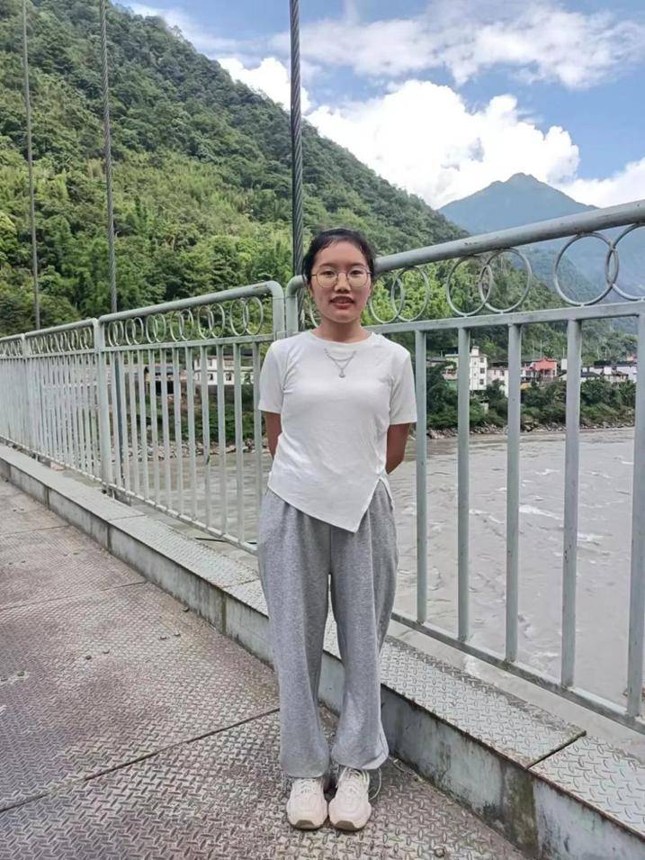 余燕_母亲_孩子