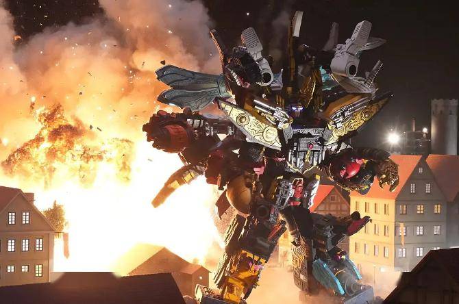 "本世代最好的特摄剧之一"即将完结,主创和观众发起