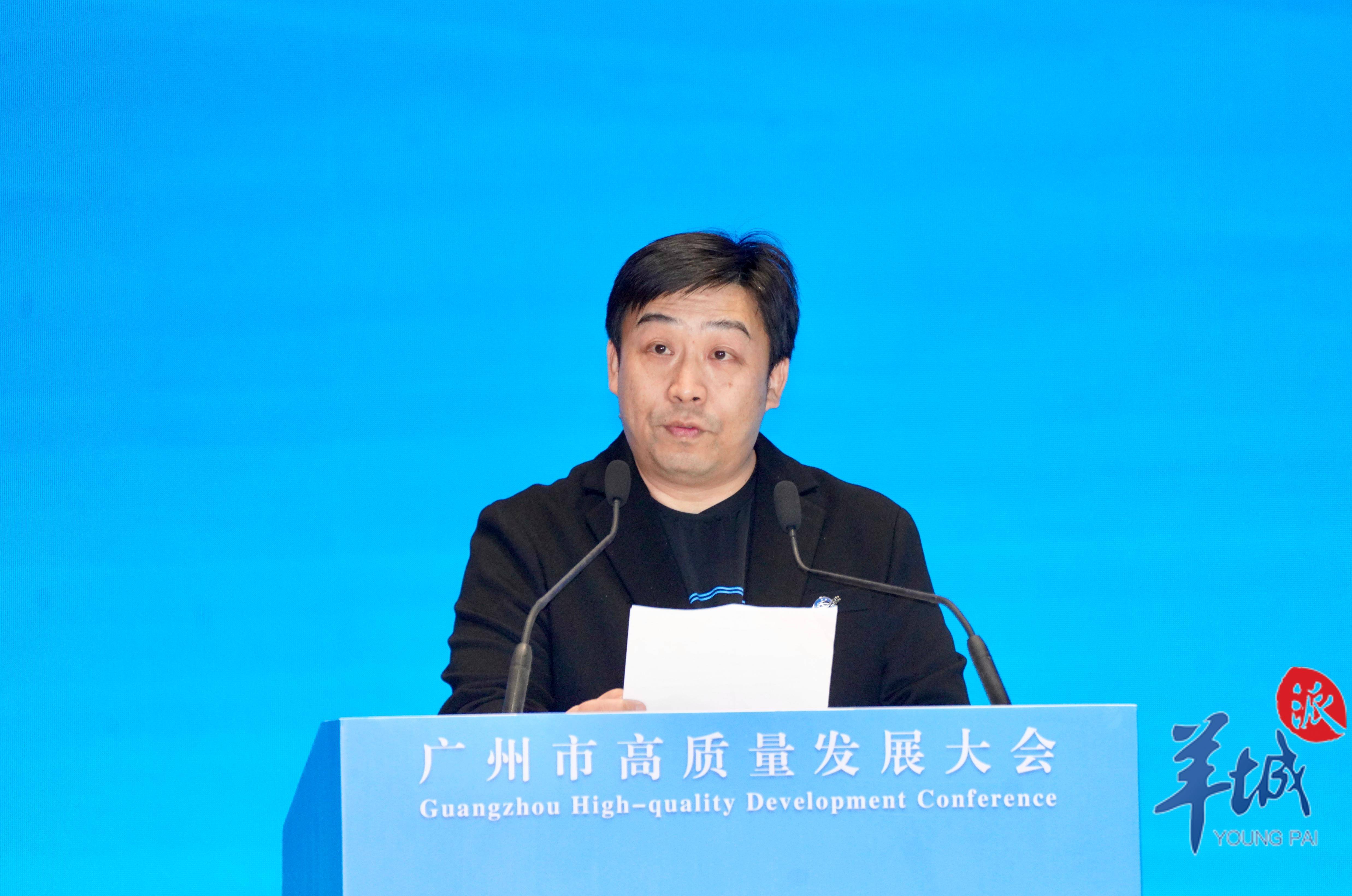 亿航智能胡华智:紧抓低空经济机遇,构建现代化产业体系|高质量发展看