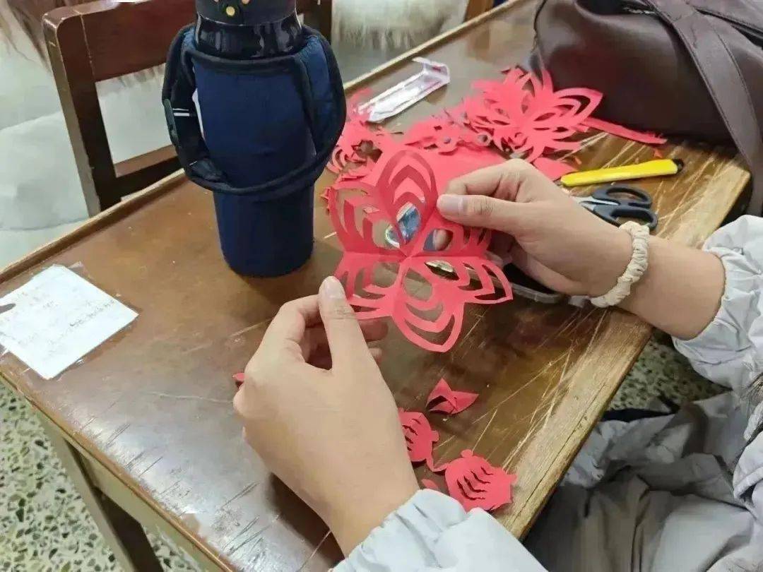 【社会实践】翻译学院社会实践队风采(一)(二):拜年