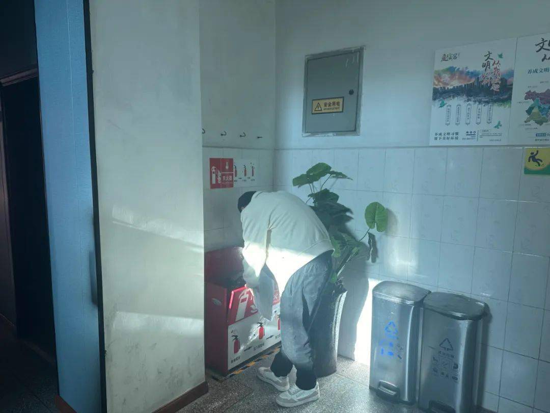 消除隐患 护航平安——市教育局启动全市校园消防安全大检查_贵阳