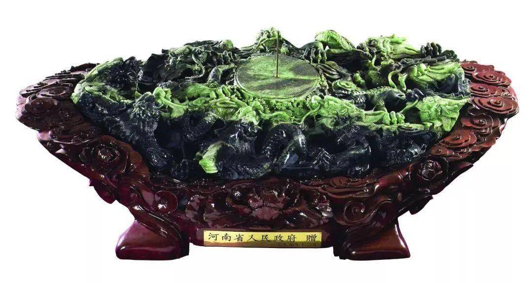 八成人都不知道,97年香港和99年澳门回归各自收到的稀世珍宝~_贺礼