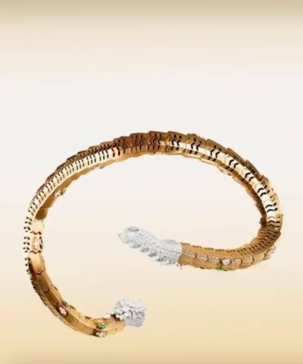 宝格丽"龙鳞"像蛇?潘虎怎么说._设计_美学_海报