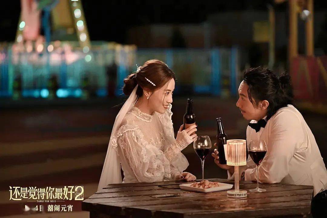 而"婚礼宾客"谢君豪,魏浚笙,以及胡枫,罗兰,米雪等一众港派tvb熟脸