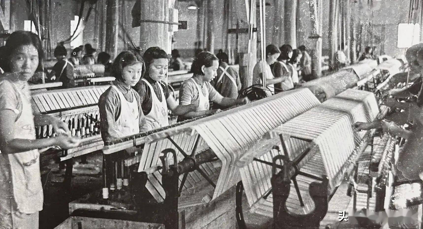 老照片:1941年5月,豫丰纱厂合川支厂(396)_抗战_英雄_操作