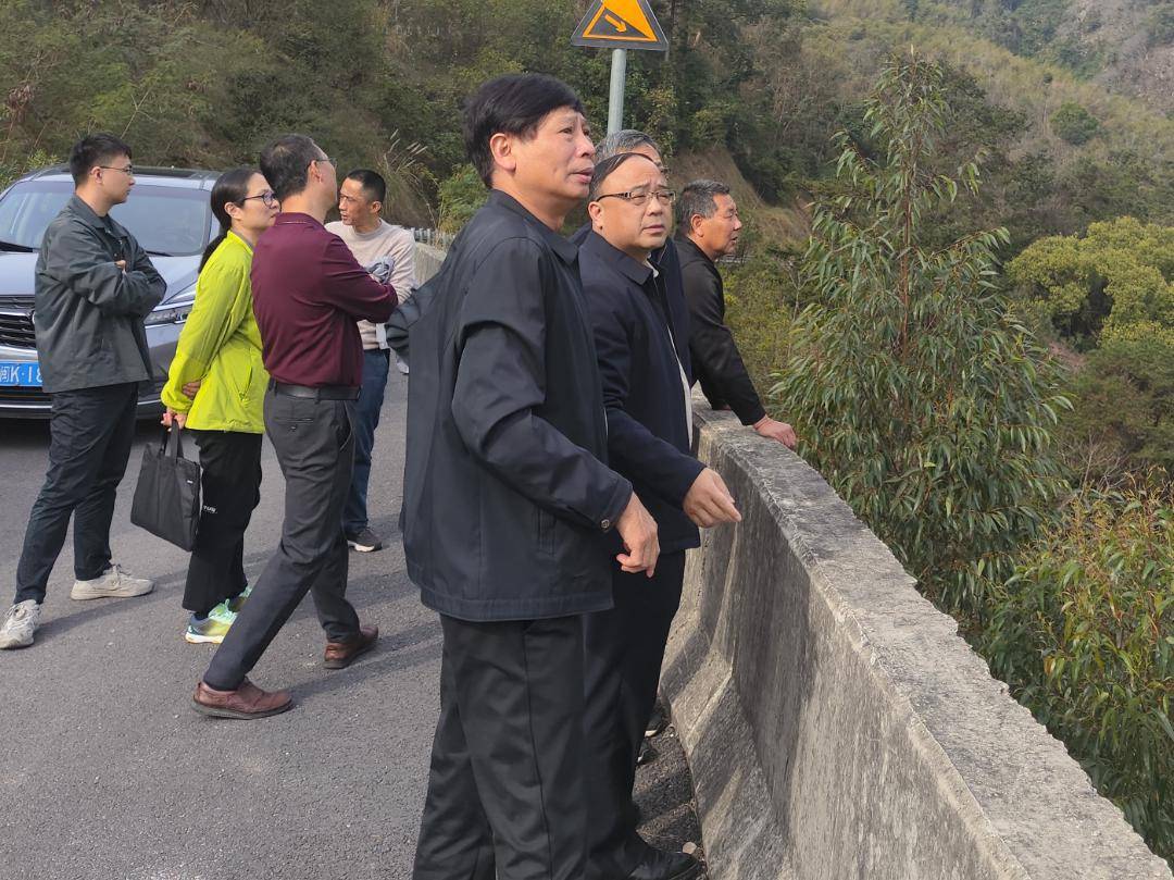 2月19日,在春节假期后上班第二天,福建省林业局总工程师张志才带领省