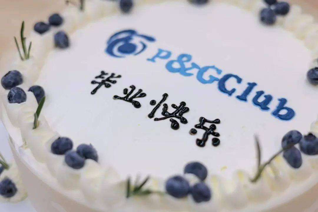 在本次的训练营中,师兄师姐详细地介绍了有关申请咨