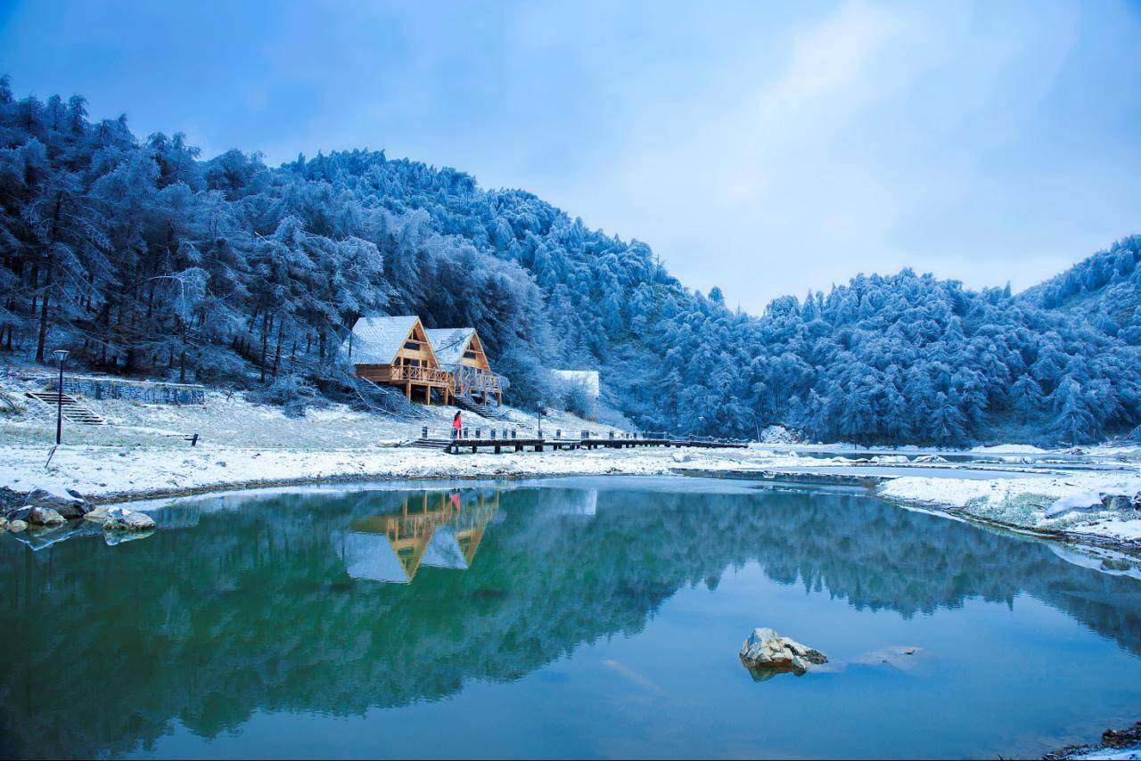 中华诗城来上分丨奉节县游客数量和接待收入双增长实现龙年开门红_旅