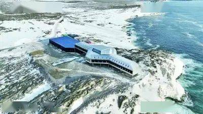 第五个南极科考站秦岭站穿上青山"羽绒服"_不锈钢_建筑_海岸