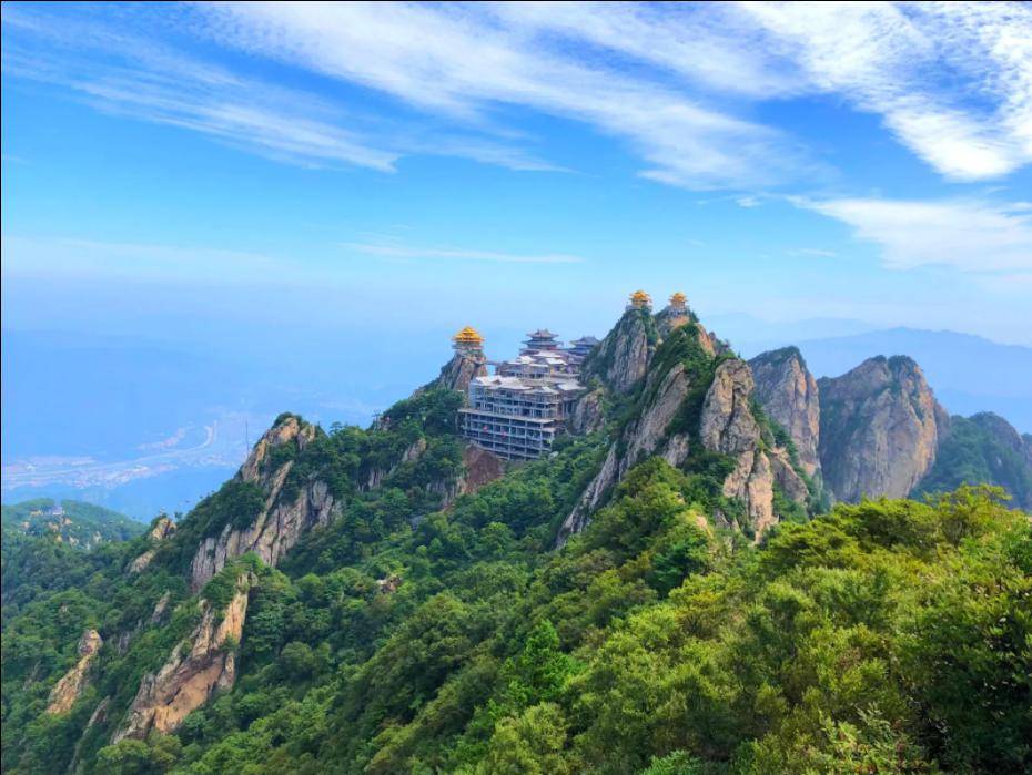 4月6日老君山 武当山 襄阳五日游